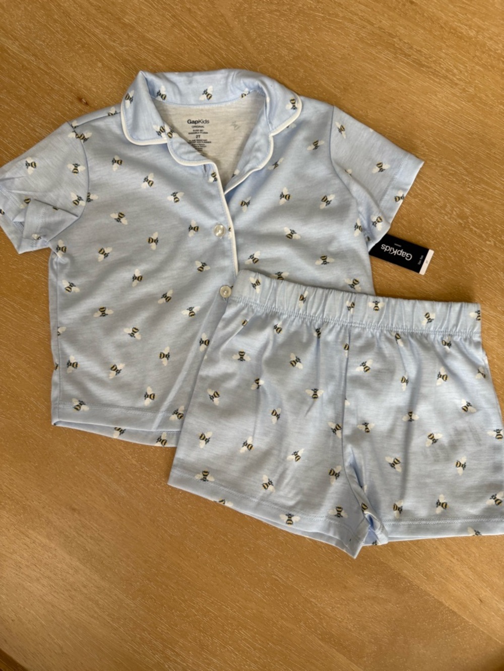 Gap Kids Button Down Pajama Short Set, Blue Bumble Bees, 2T, NWT